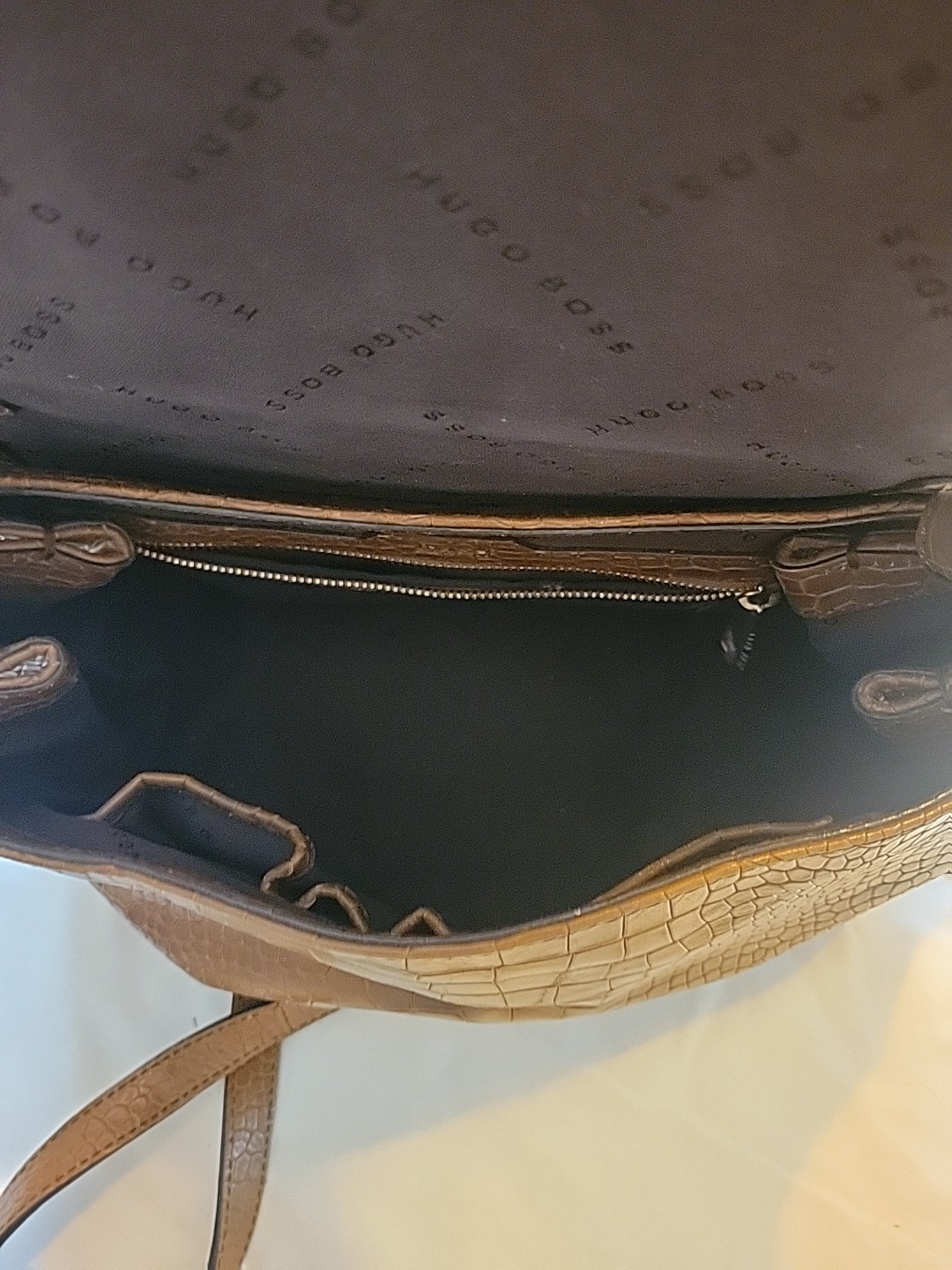 Hugo Boss Leather Shoulder Bag