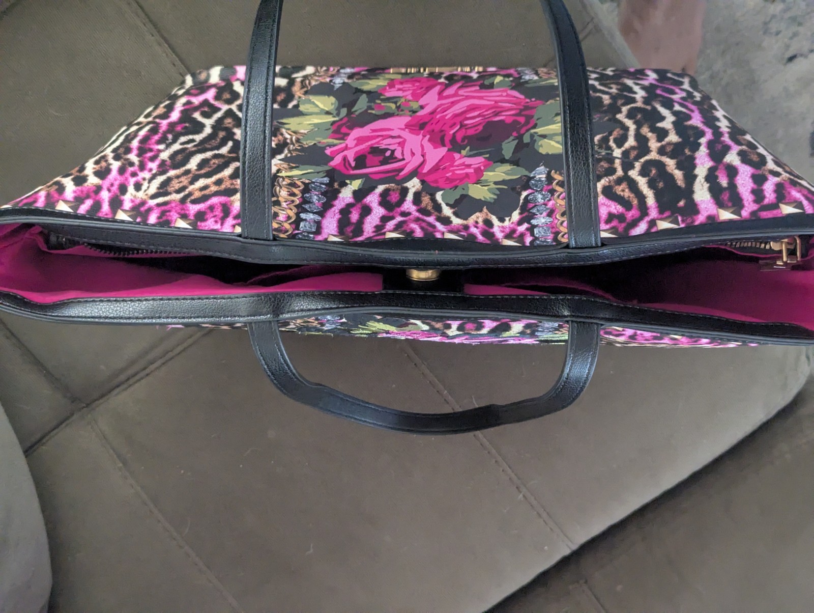 New-Betsey Johnson Leopard Rose Tote Bag Zip & Magnetic Close, Lined, Pockets