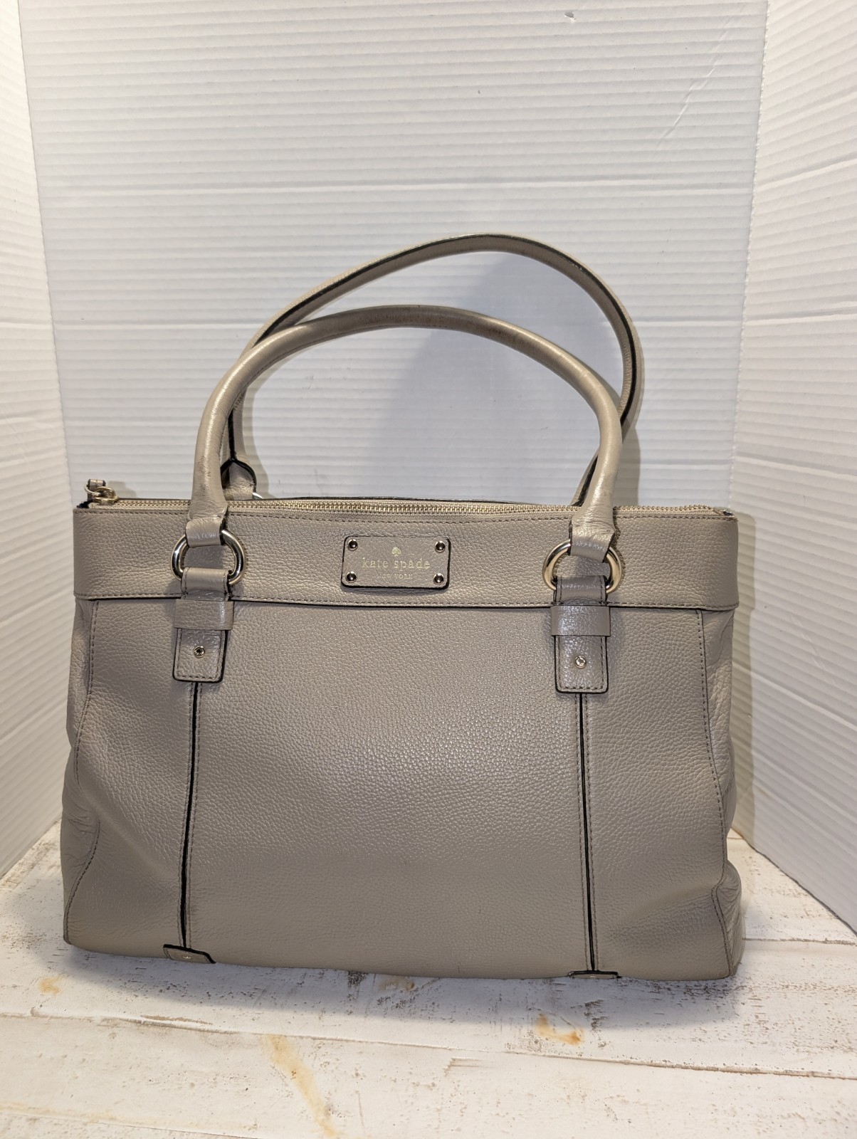 Kate Spade Berkshire Teegan Tote Pebbled Leather Grayish/Beige Gold Hardware