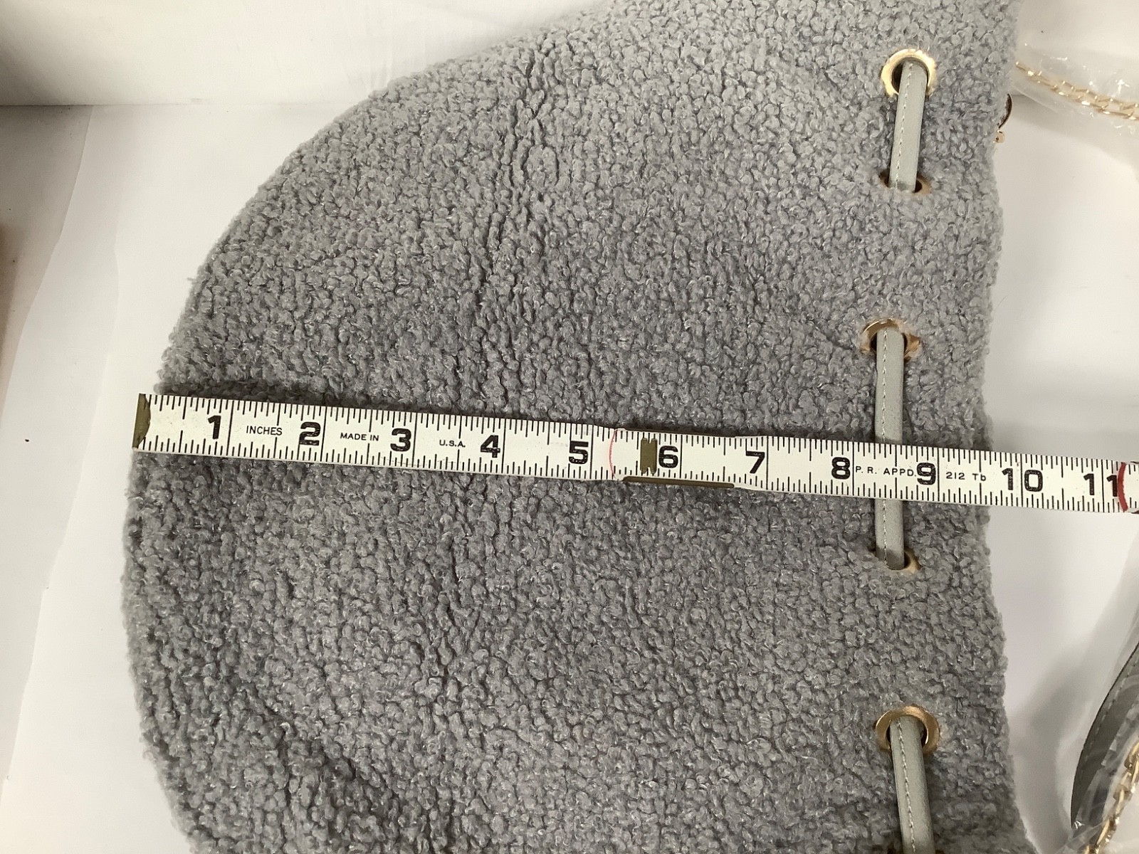 HANDBAG REPUBLIC Vegan Bucket Bag Gray Sherpa Style Gold Tone Chain