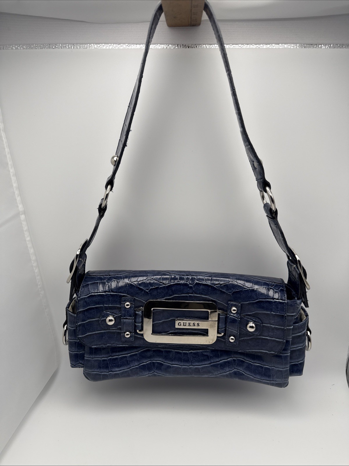 Vintage Y2K Blue / Silver GUESS Crock handbag, Adj Strap. Excellent Condition