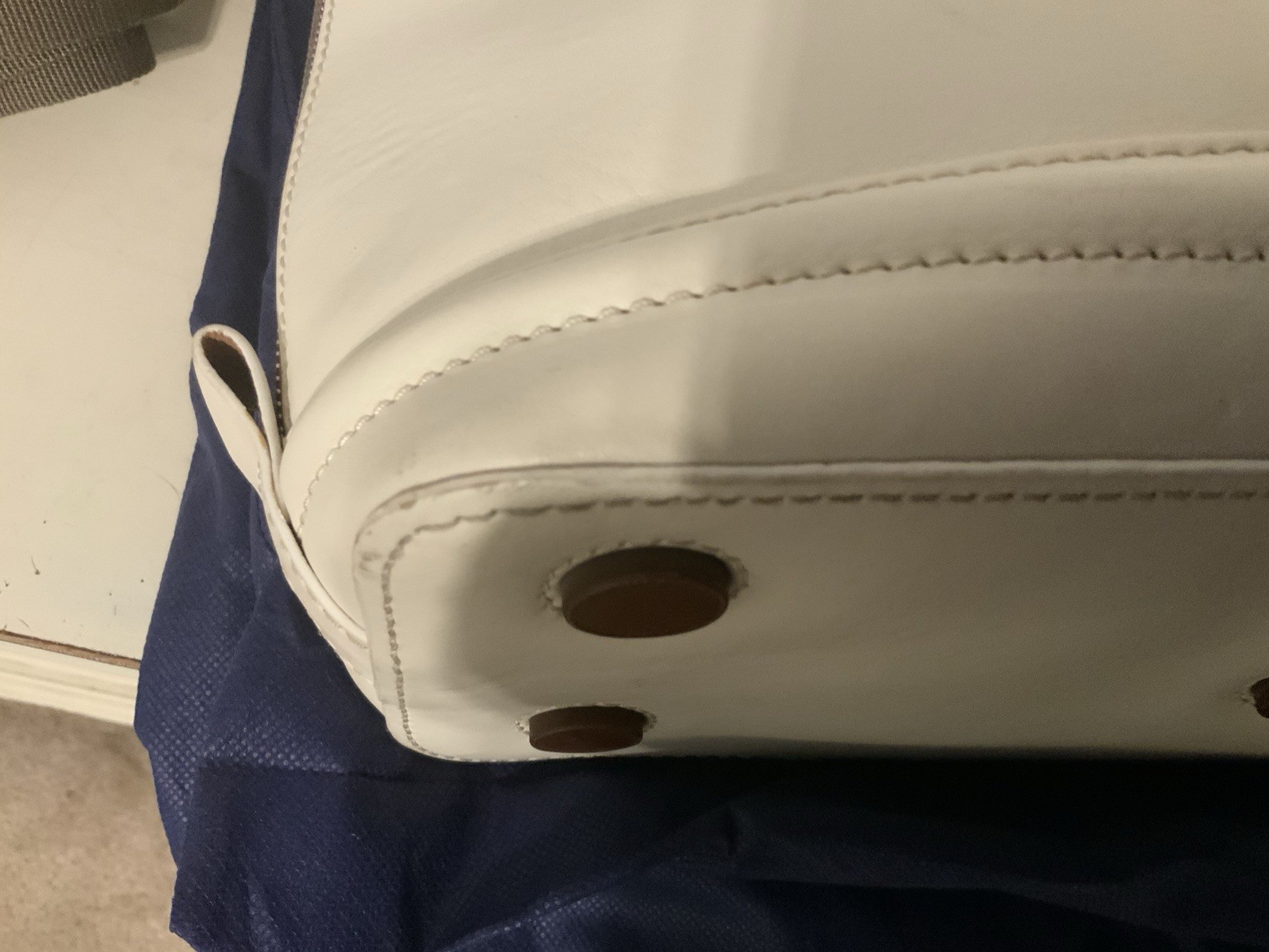 Dooney & Bourke Florentine Toscana Side Zip Satchel in BONE w/Strap & Dust Bag