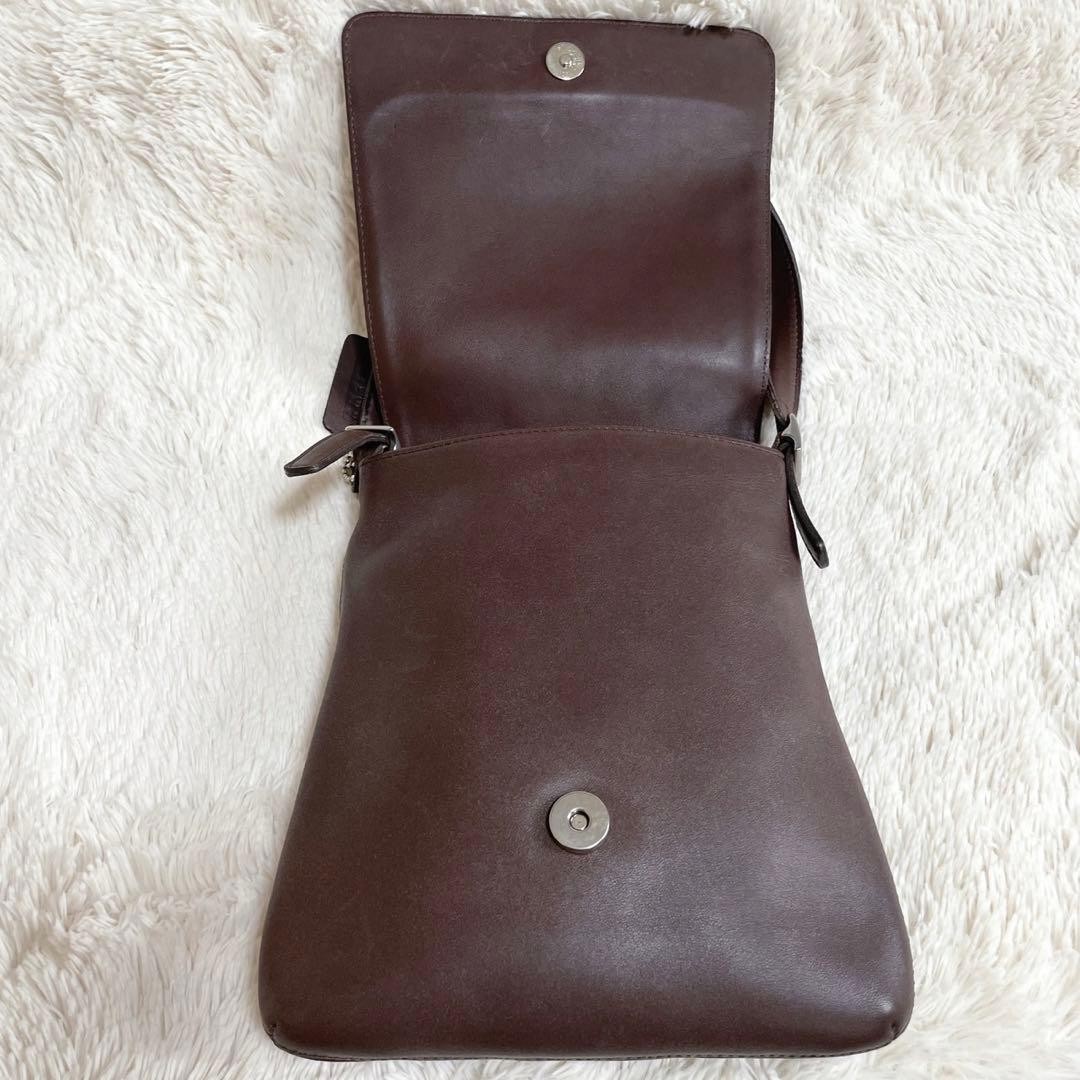 COACH Old flap all leather shoulder bag brown