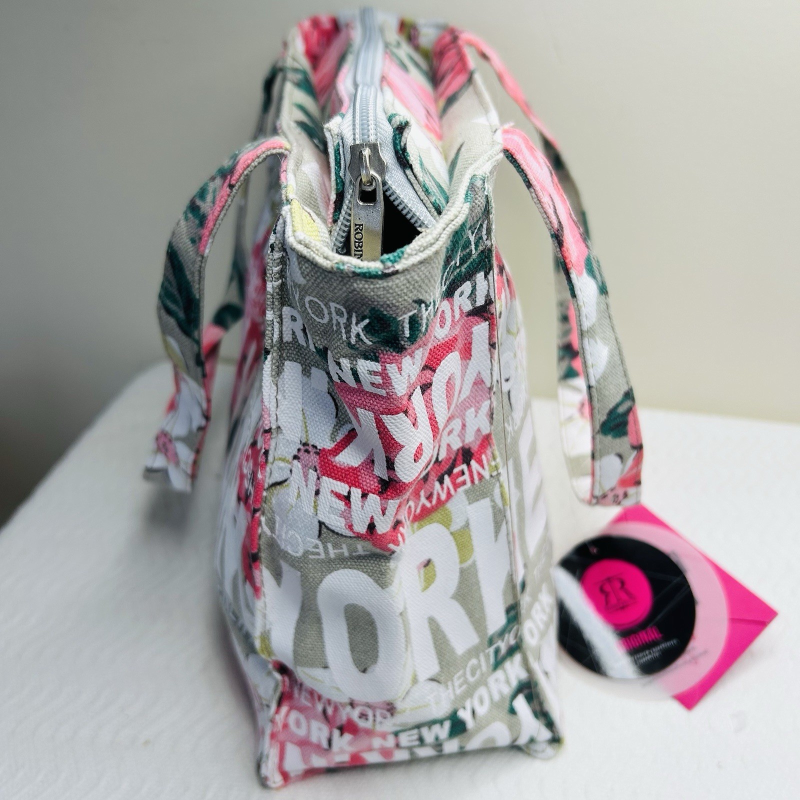 NWT Robin Ruth New York Hobo Bag Logo Zip Closure Amanda Pink Roses Shoulder