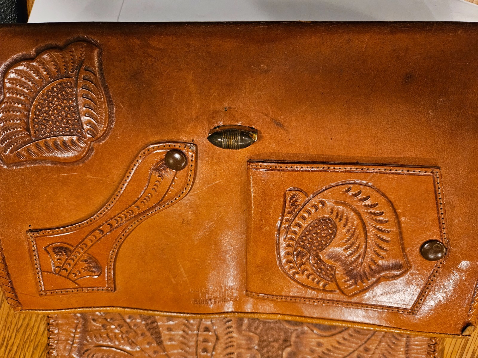 Vintage Handmade Leather Bag w/floral designs. Multi pockets and compartments. A