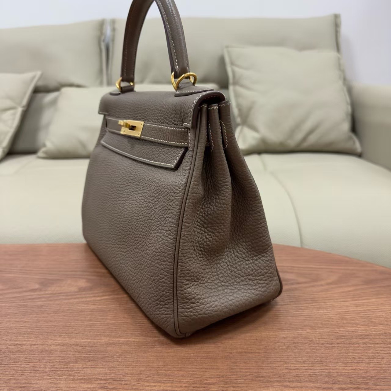 Hermes Kelly 28 Etoupe 18 Gray Togo Gold Hardware GHW Handbag Mint No Receipt