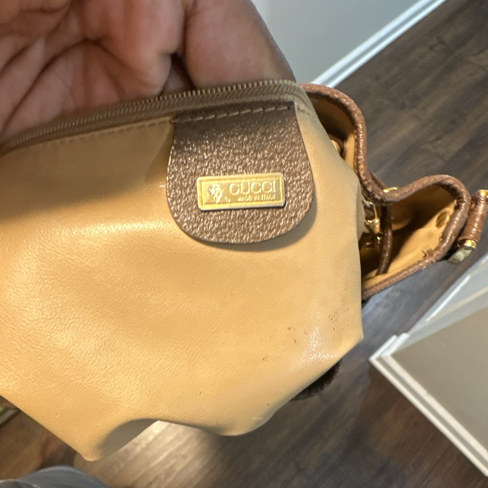 Gucci GG Bucket Drawstring Shoulder Bag Beige Brown Gold Hardware Stitching