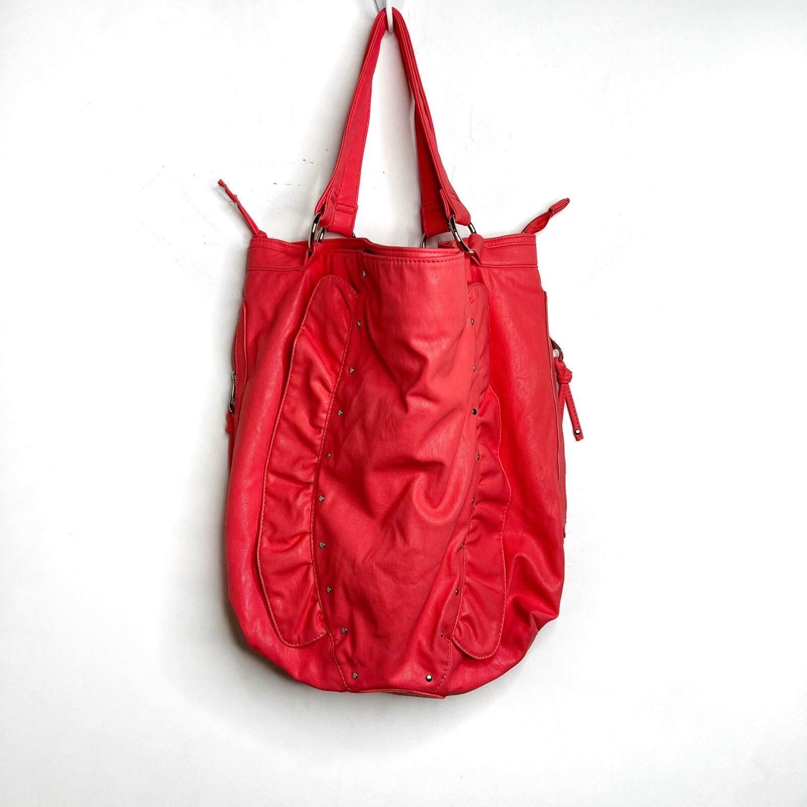 Betsy Johnson Large Ruffled Purse Coral Gold Hardware Shoulder Strap Flirty Fun