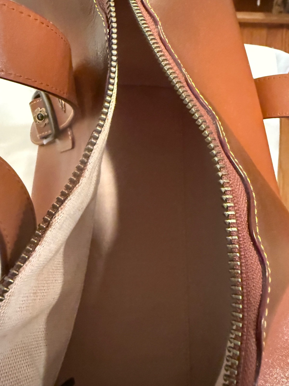 Coach The Mailbox Bag 35 Color: Saddle