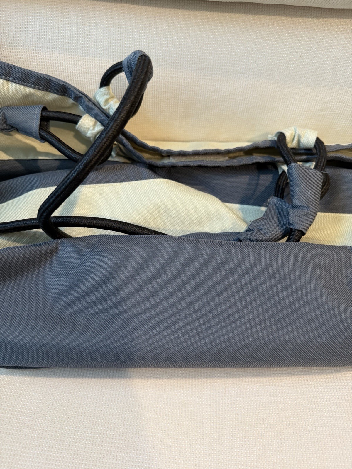 AMANYARA Women’s Colorblock Tote Bag Blue/Beige Double Handles Inner Pockets