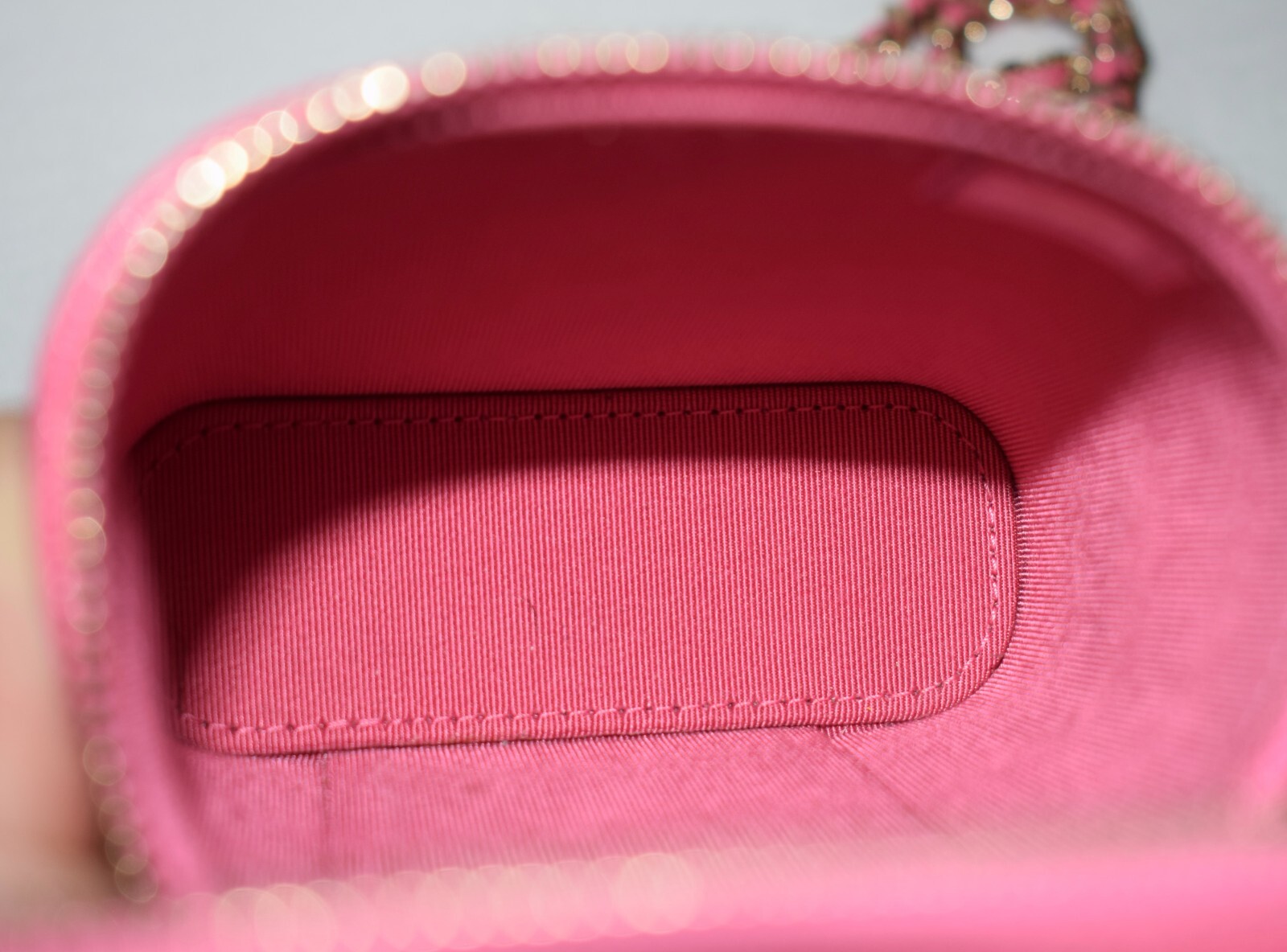 Chanel Coco Hot Pink Caviar Small Vertical Vanity Purse Bag With Chain Strap US6