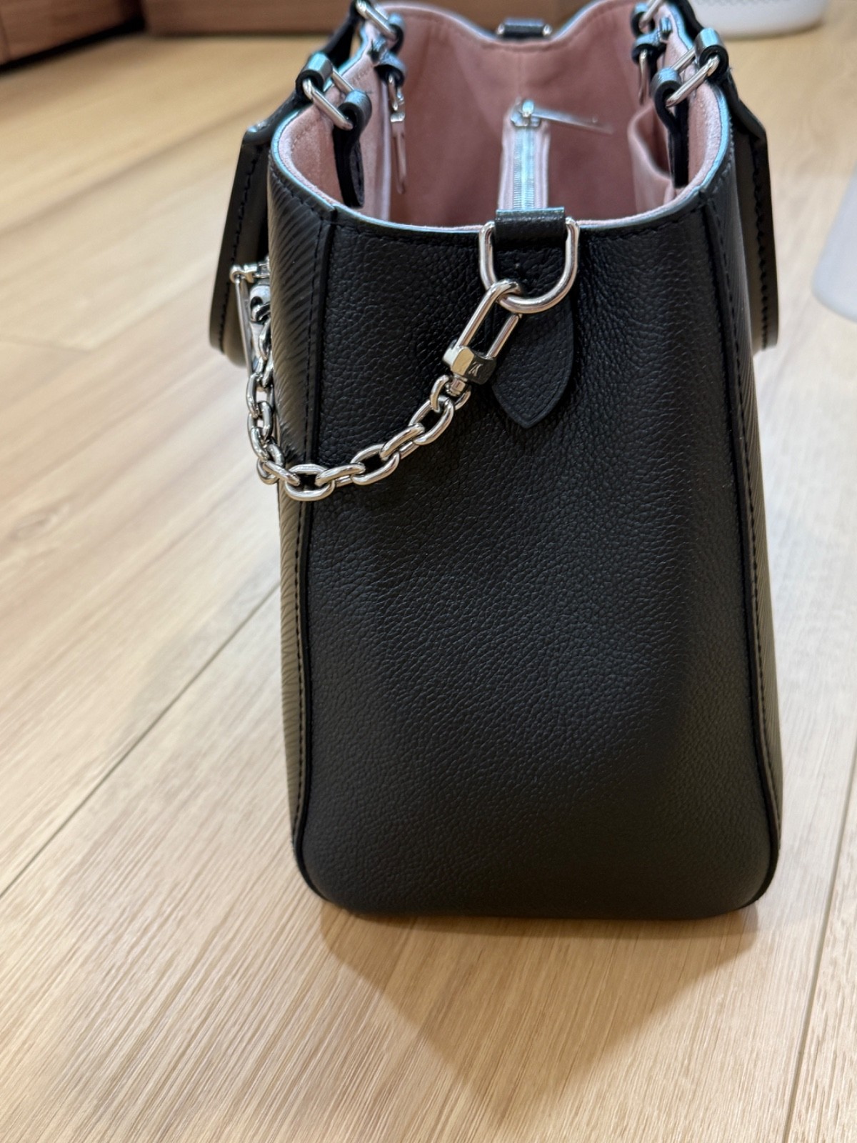 Louis Vuitton Black Marelle Tote Medium Model MM M59954 w/ Dust Bag