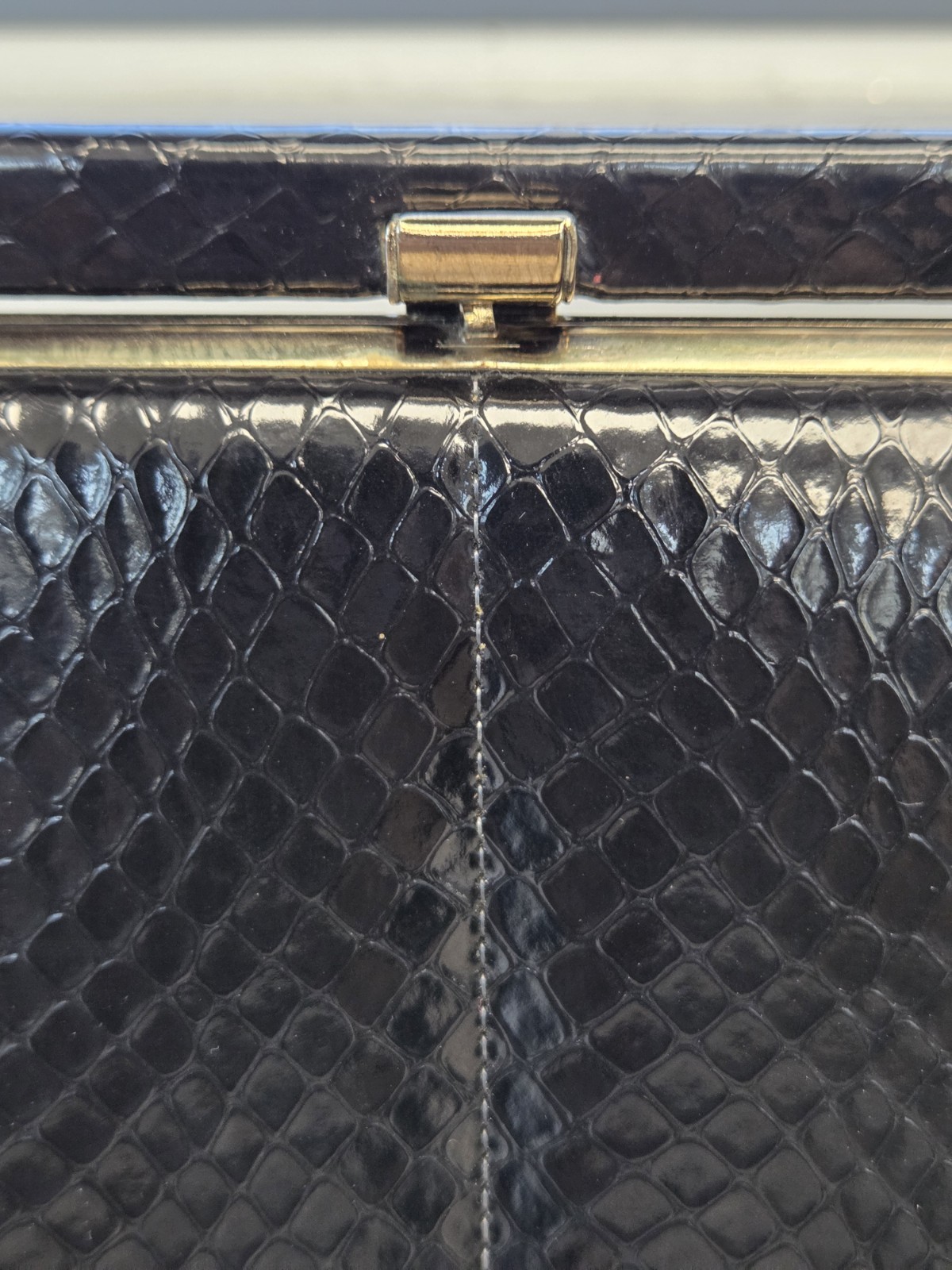 Vintage Black Vegan Leather Snakeskin Top-handle Structured Purse w/ Bow Detail