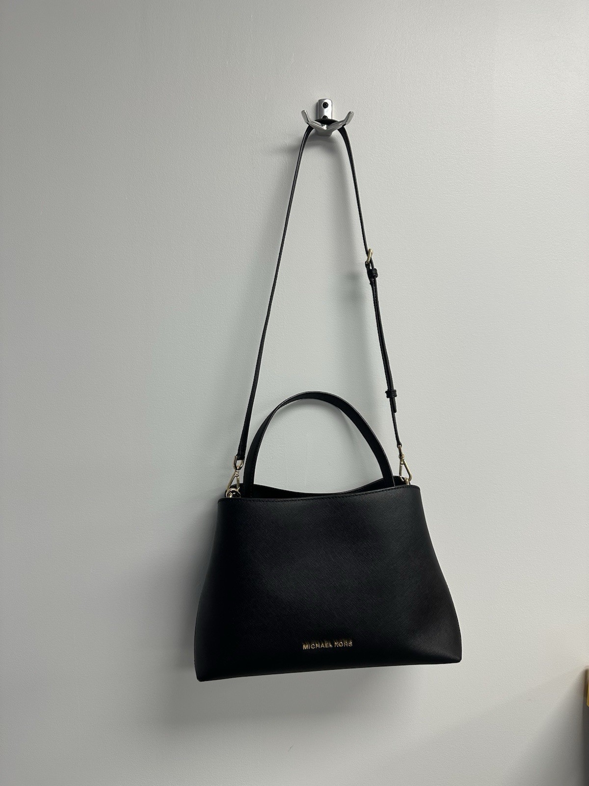 Michael Kors Black Satchel Top Handle Bag Detachable Strap Zip Gold Hardware