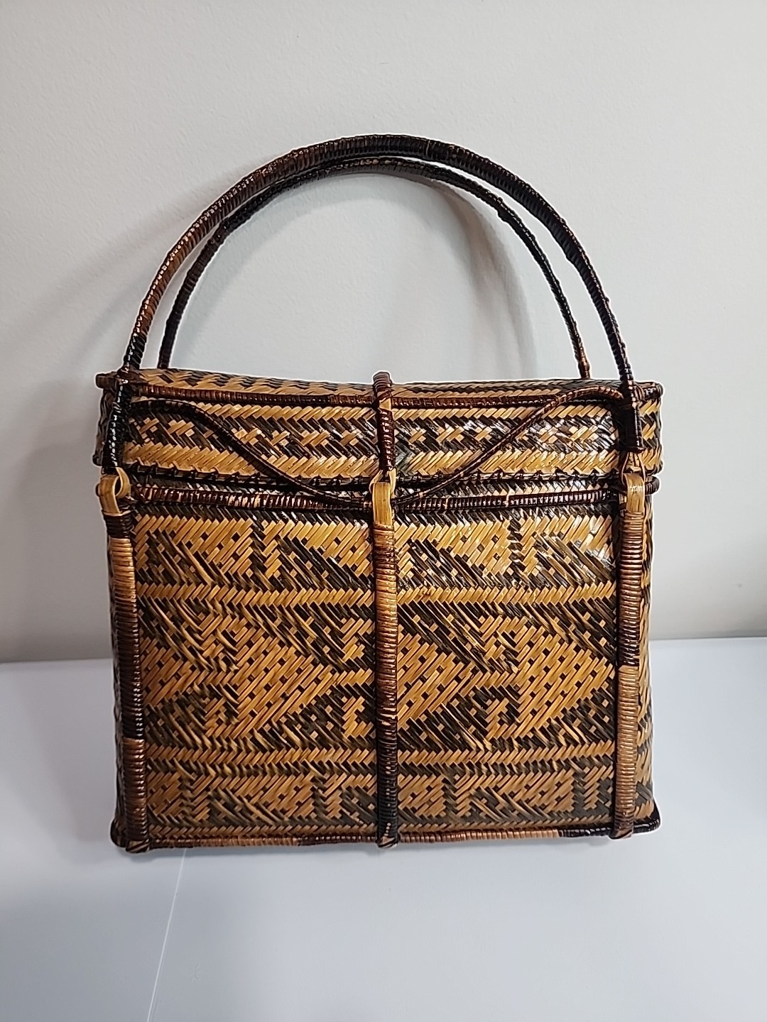 Philippines Palawan Tiruray Tribe Hand Woven Straw Cane River Basket Bag Purse