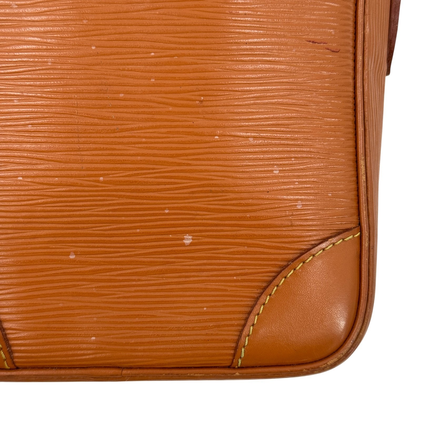 LOUIS VUITTON Danube PM Epi Leather Zipang Gold Shoulder Bag M52528