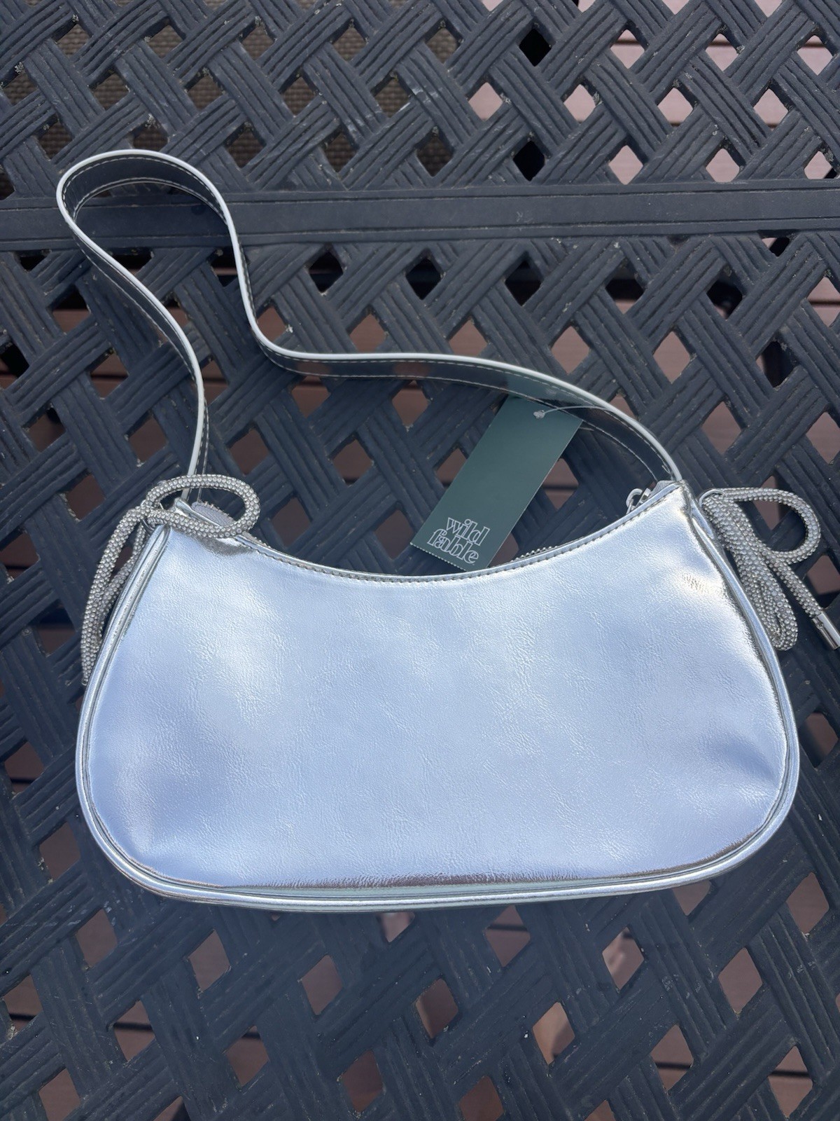 Wild Fable Silver Shoulder Bag With Distinct Rhinestone-embellished Bow