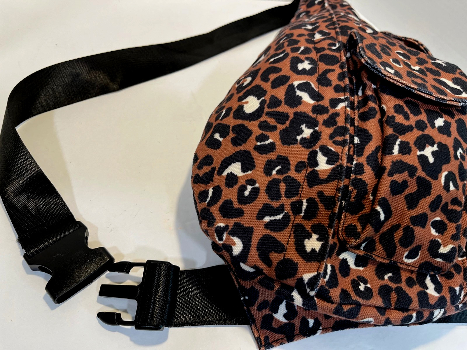 Marley Lilly Sling Bag Monogrammed ‘S’ Leopard Print Tote Adjustable 42” Strap