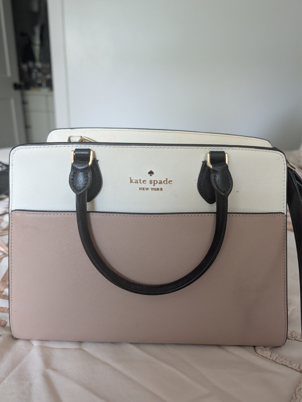 Kate Spade Madison Medium Satchel Shoulder Purse Beige/white