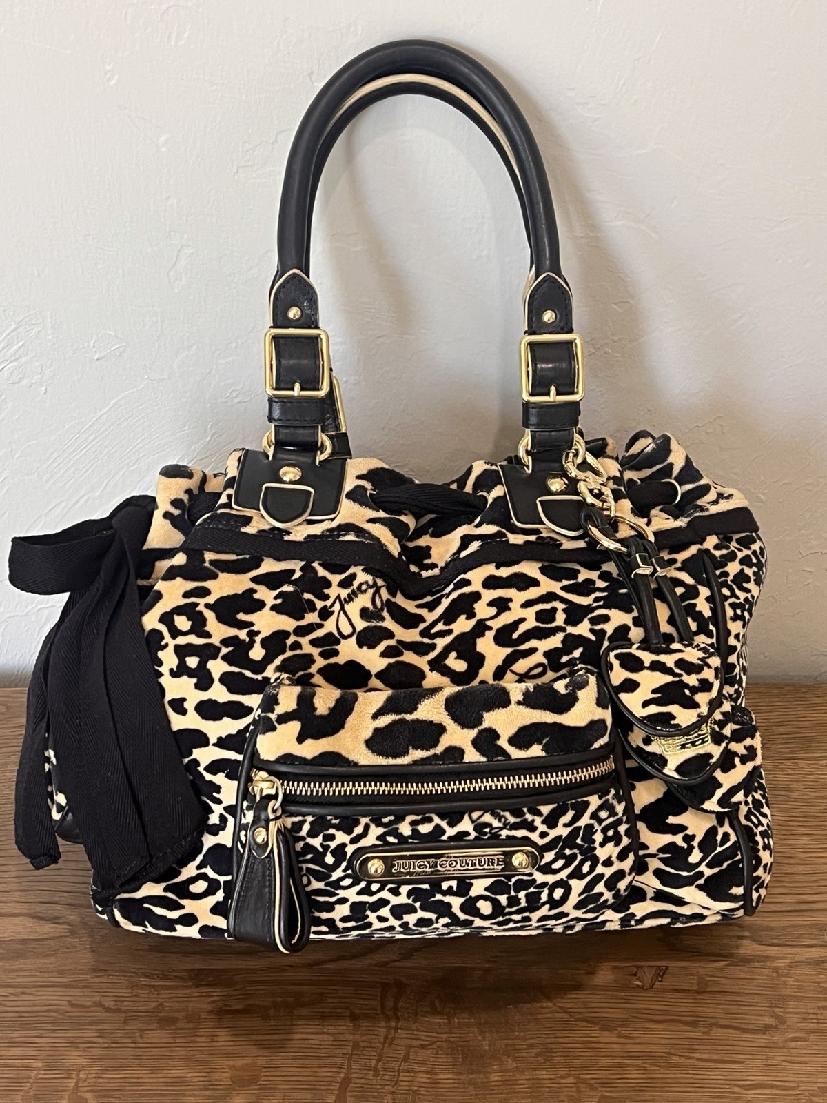 Juicy Couture Daydreamer Leopard Print Large purse. Vintage