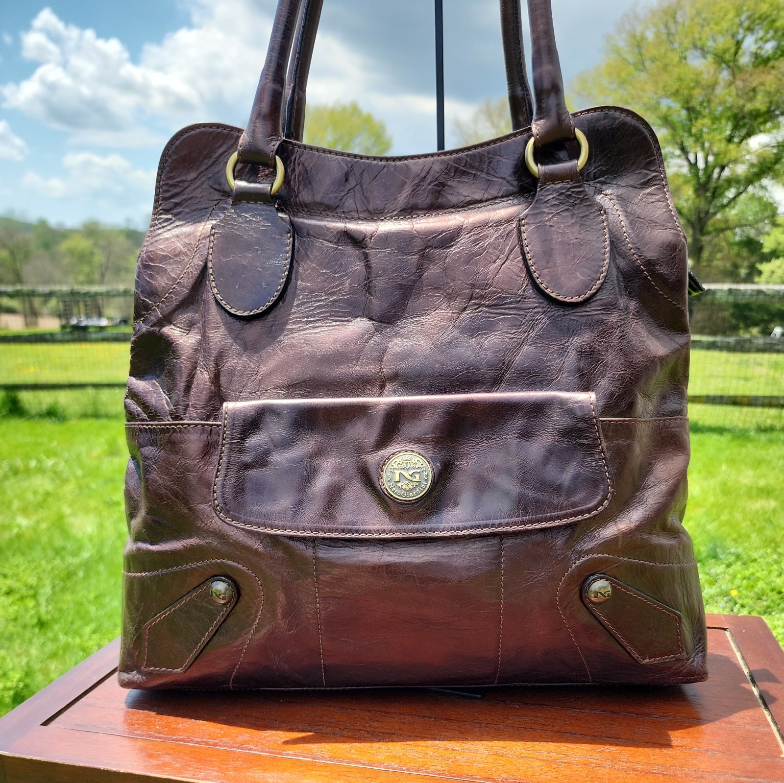 Nero Giardini Distressed Look Leather Shoulder Bag Purse Brown Zip Closure Italy