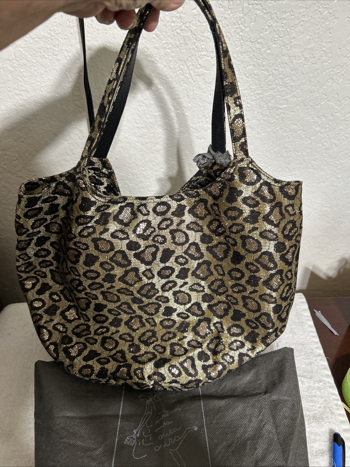 L’aura Tote Bag Gold/ Black Leopard Pattern Ladies NWT And Dust Bag