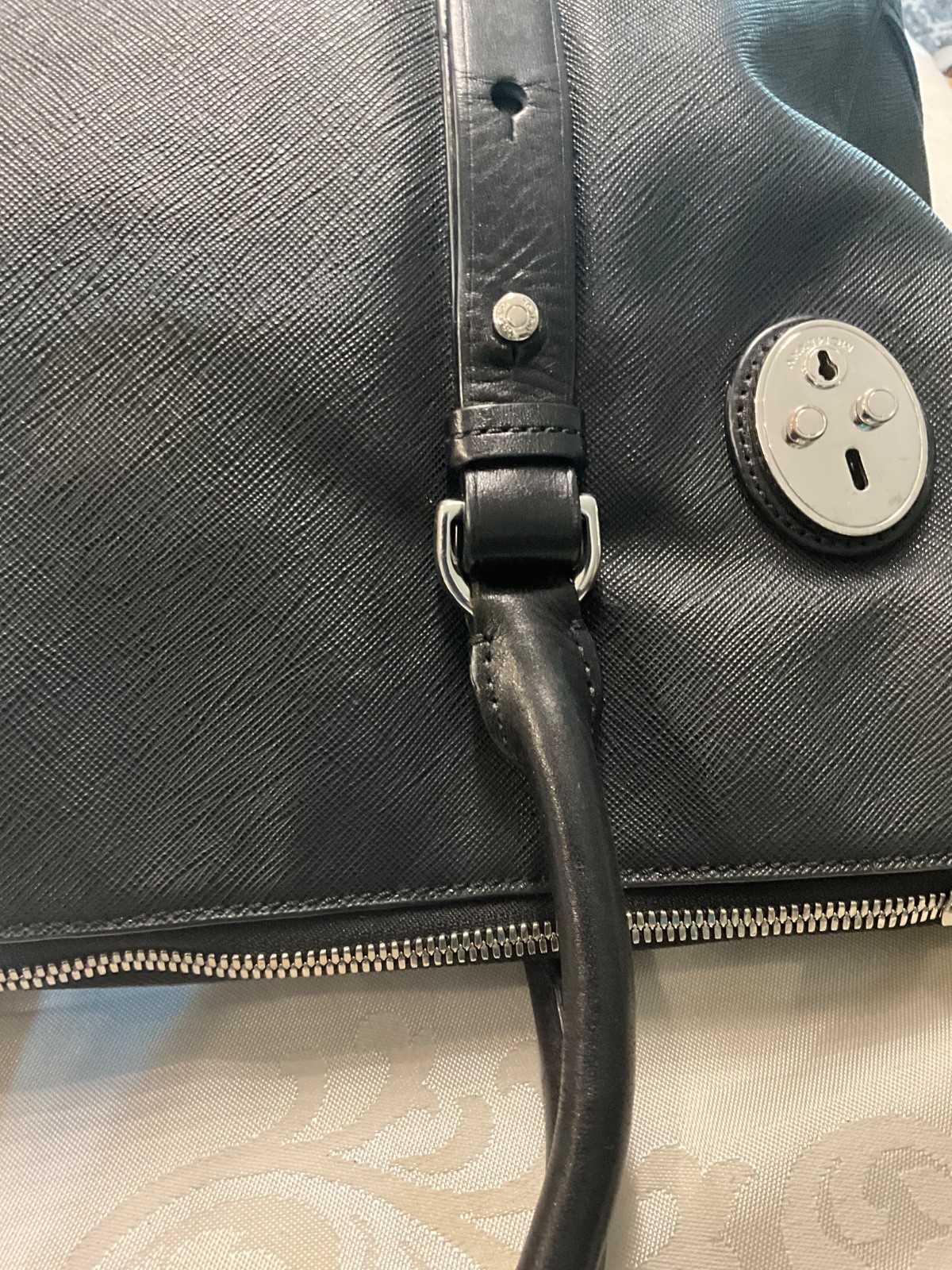 TUMI Bag/Satchel Leather Large Black w/Lock/key/ Travel/Business Original Mint