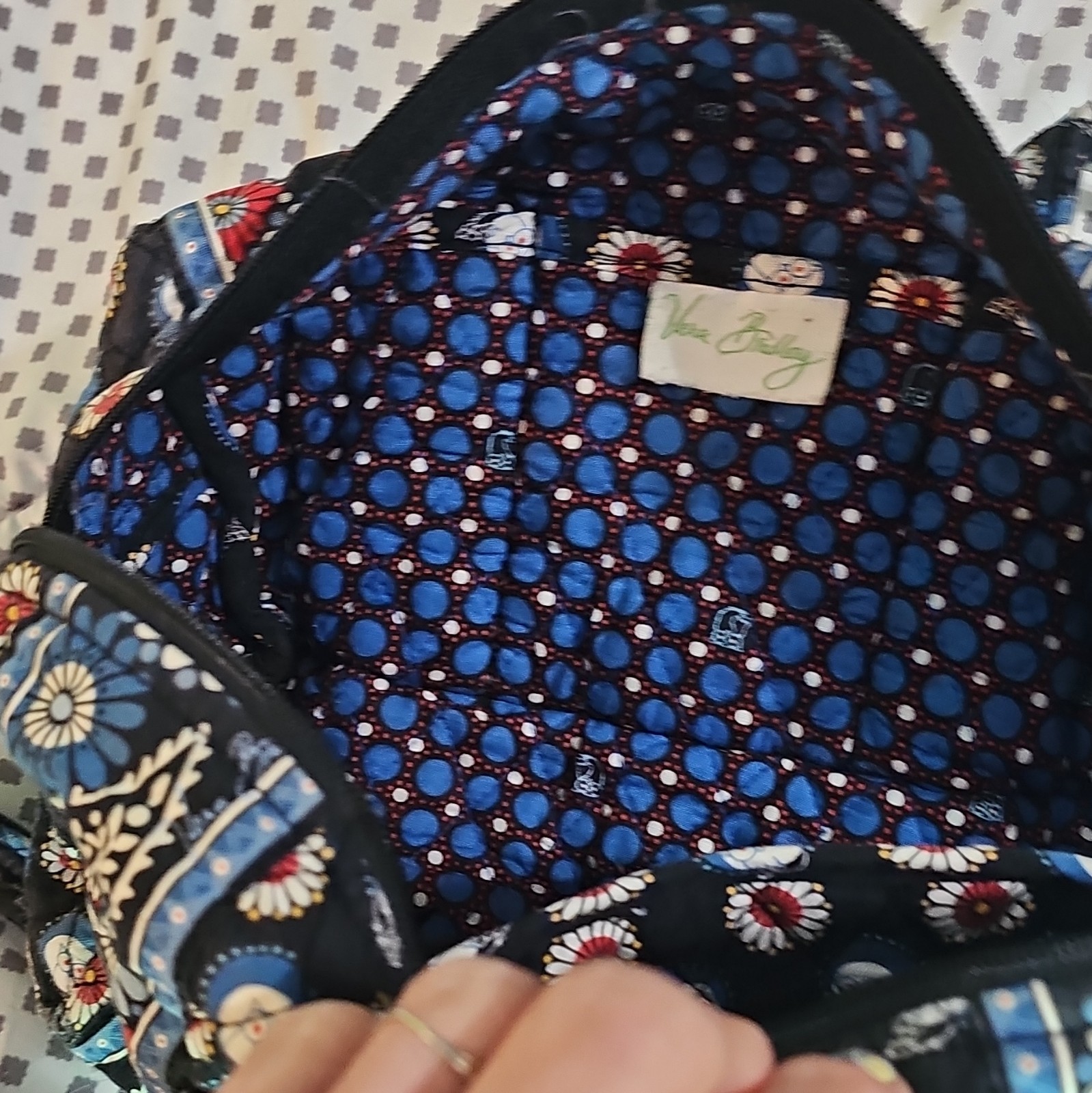 Vera Bradley Medium Floral Owl Tote Bag Zip Closure Inner & Outer Pockets