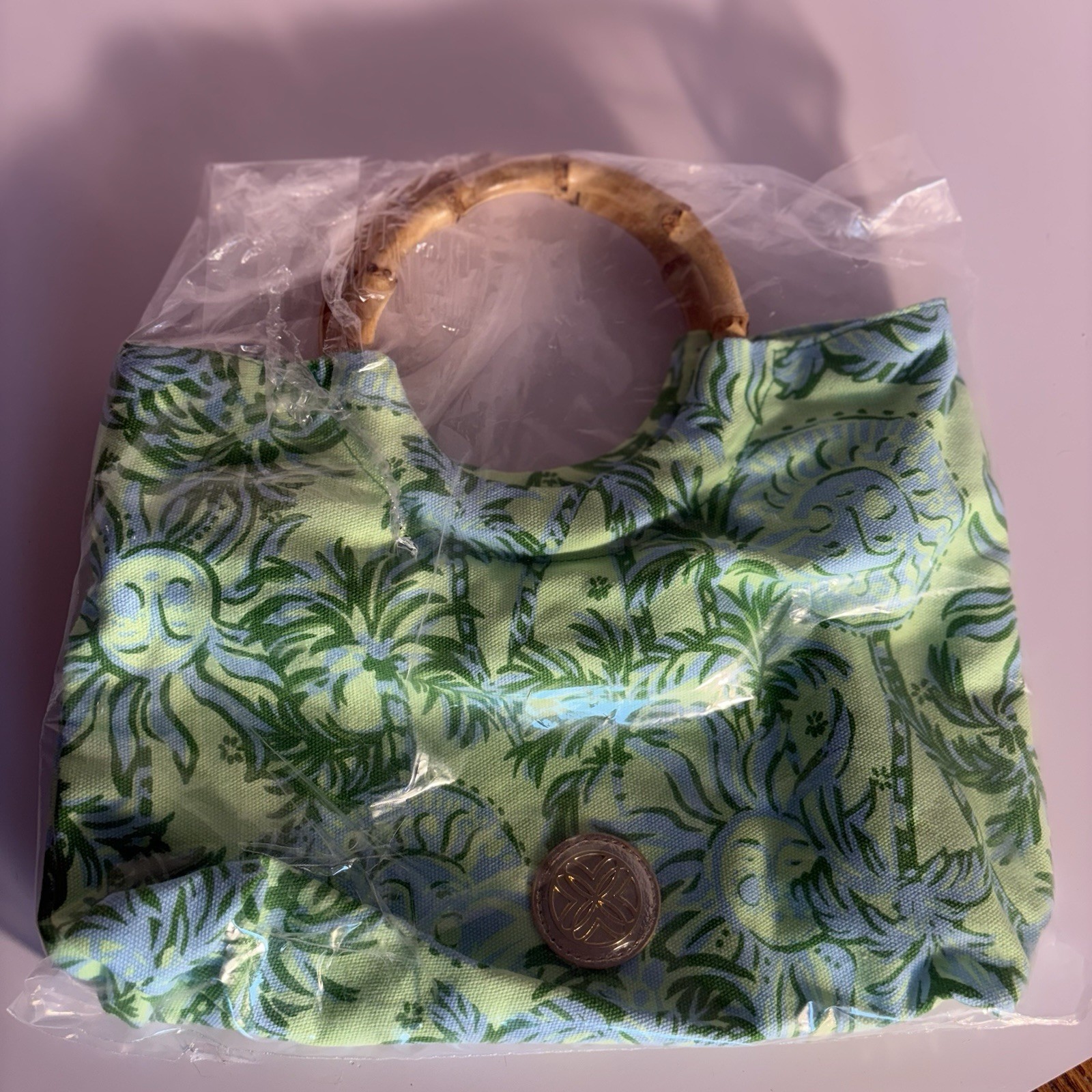 New In Bag Lilly Pulitzer GWP Bamboo Bag Cool Mint Catching Rays