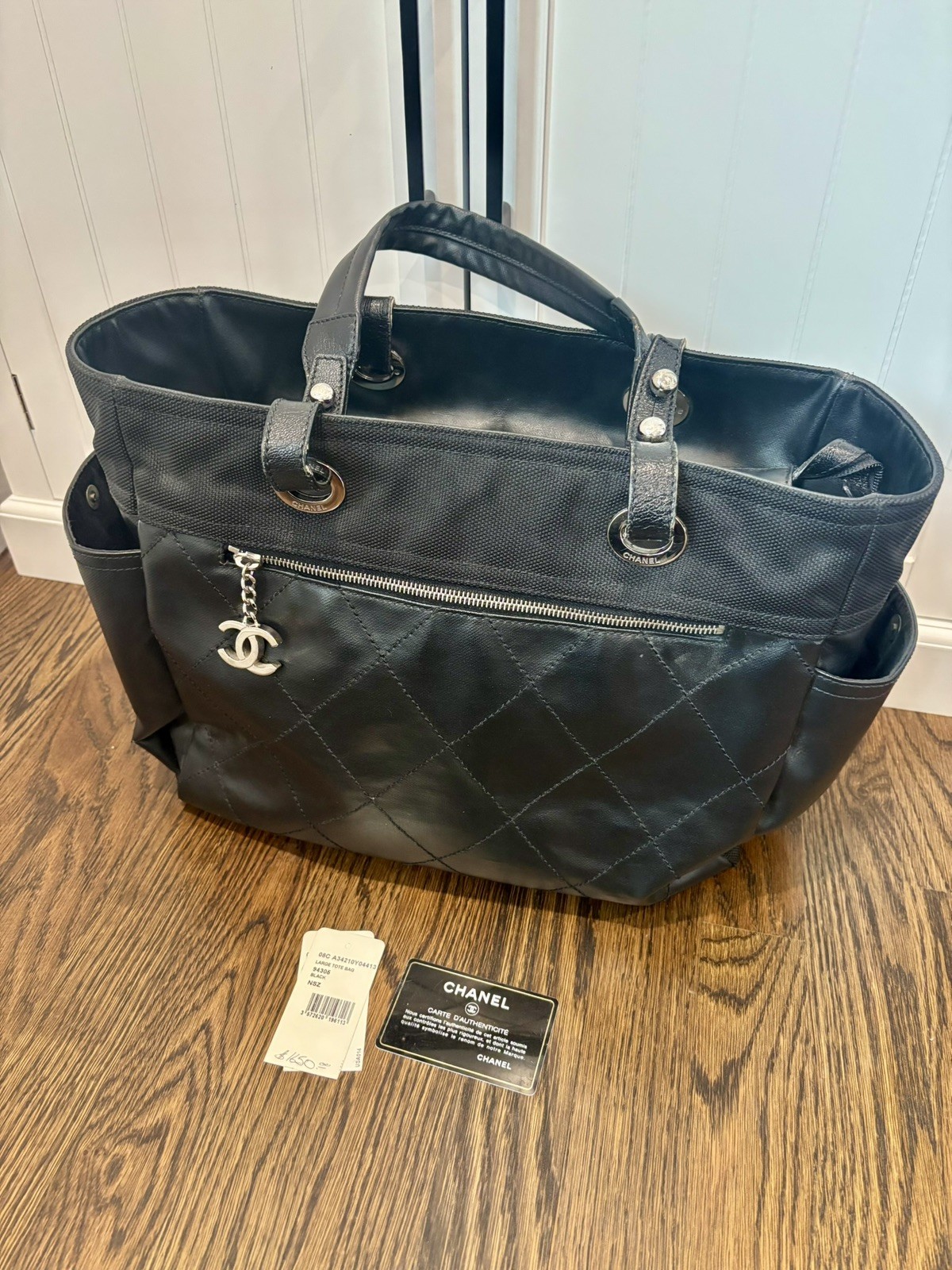Authentic CHANEL large Paris Biarritz black Tote Bag A34210 Used w Card hologram