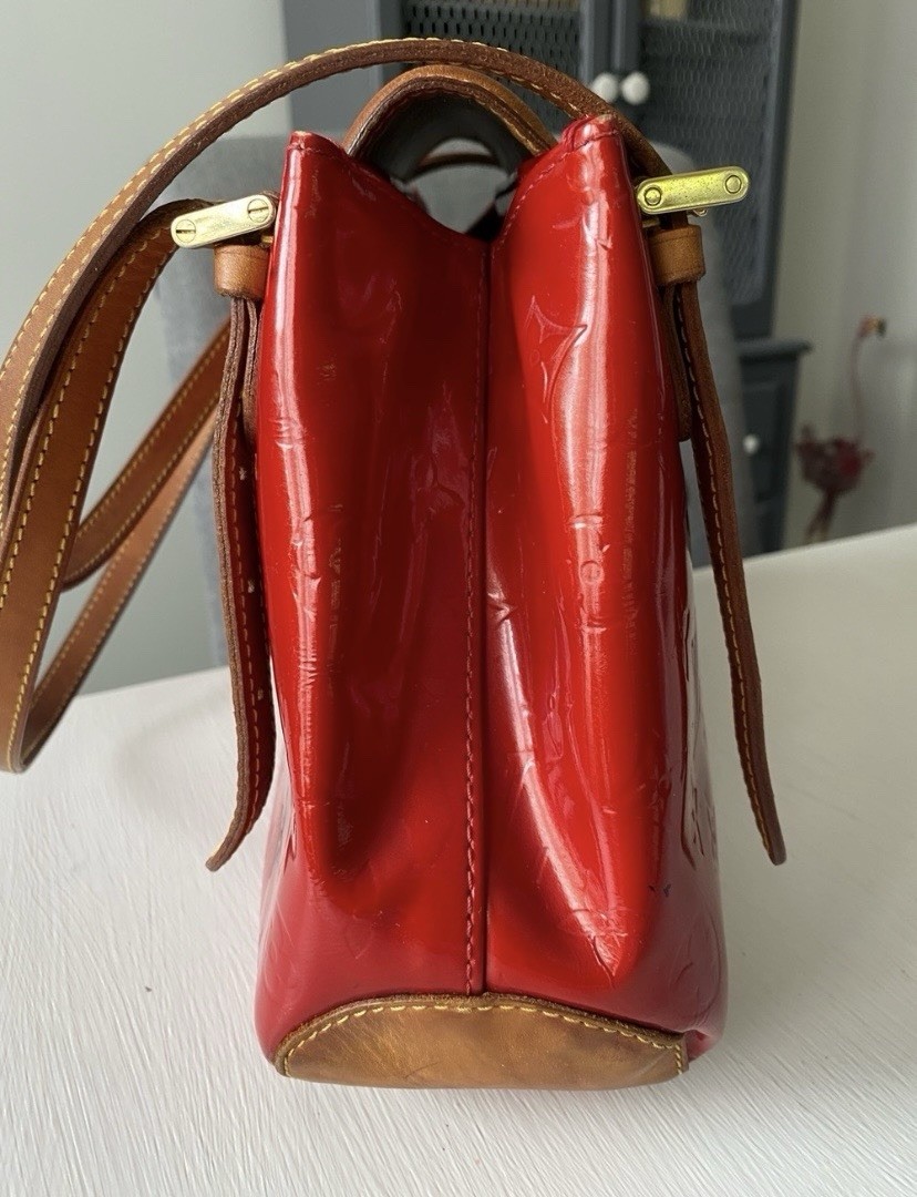 Louis Vuitton Red Monogram Vernis Biscayne Bay GM Shoulder Patent Bag RARE