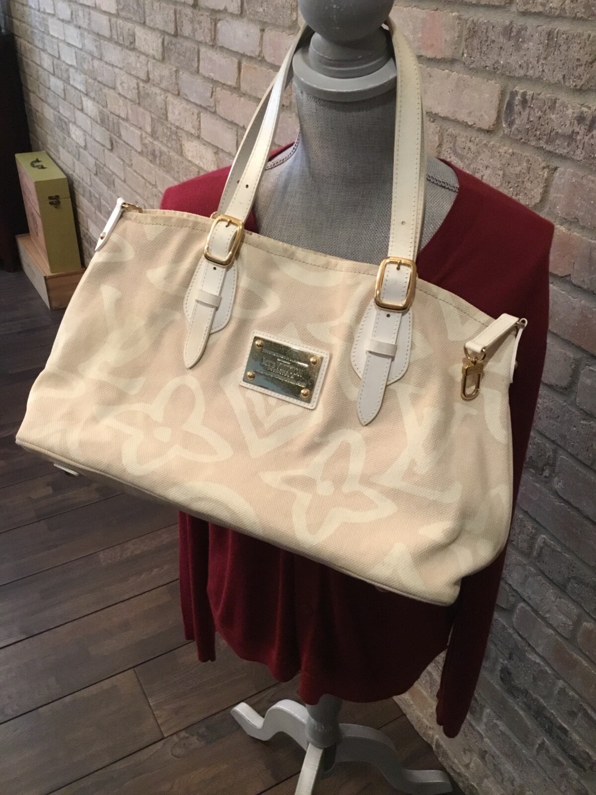 Louis Vuitton Tahitienne Cabas PM Tote
