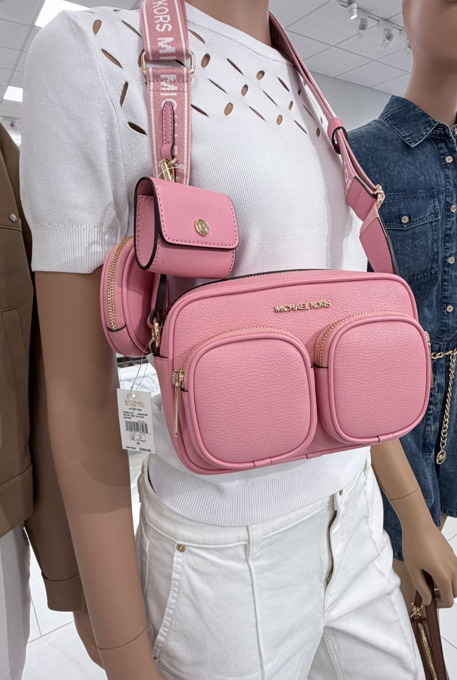 Michael Kors Jet Set 3in1 MD Crossbody with Tech Attached Leather Carnation