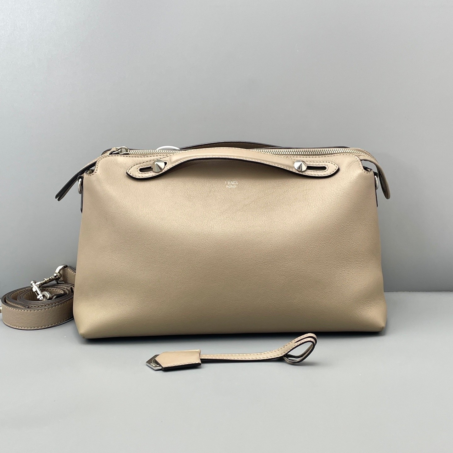 Fendi Pre-Owned Authentic Luxury Handbag Grey 32*20*15cm Free Tracked Shipping