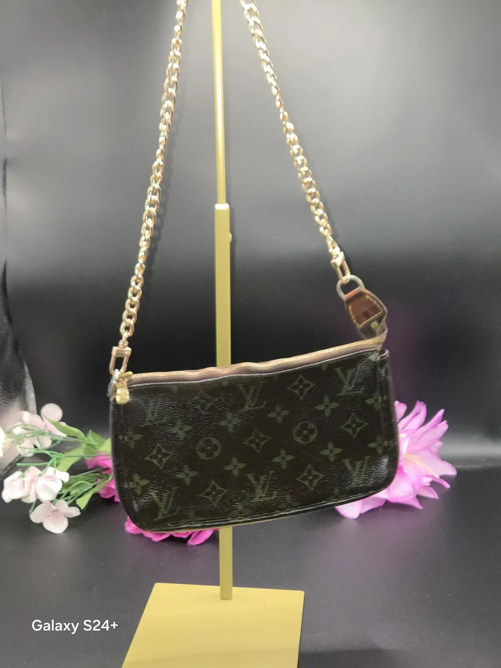 Louis Vuitton Monogram Mini Pochette Accessories Pouch Bag Brown Canvas w/ Chain