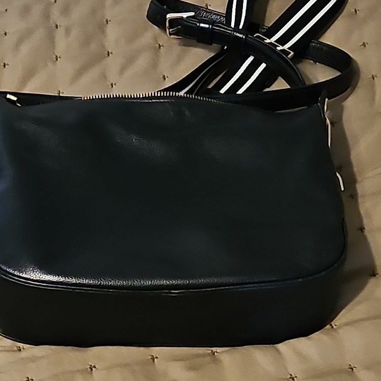 Kate Spade Black Large Rosie Crossbody Zip Bag Gold Hardware Zipper