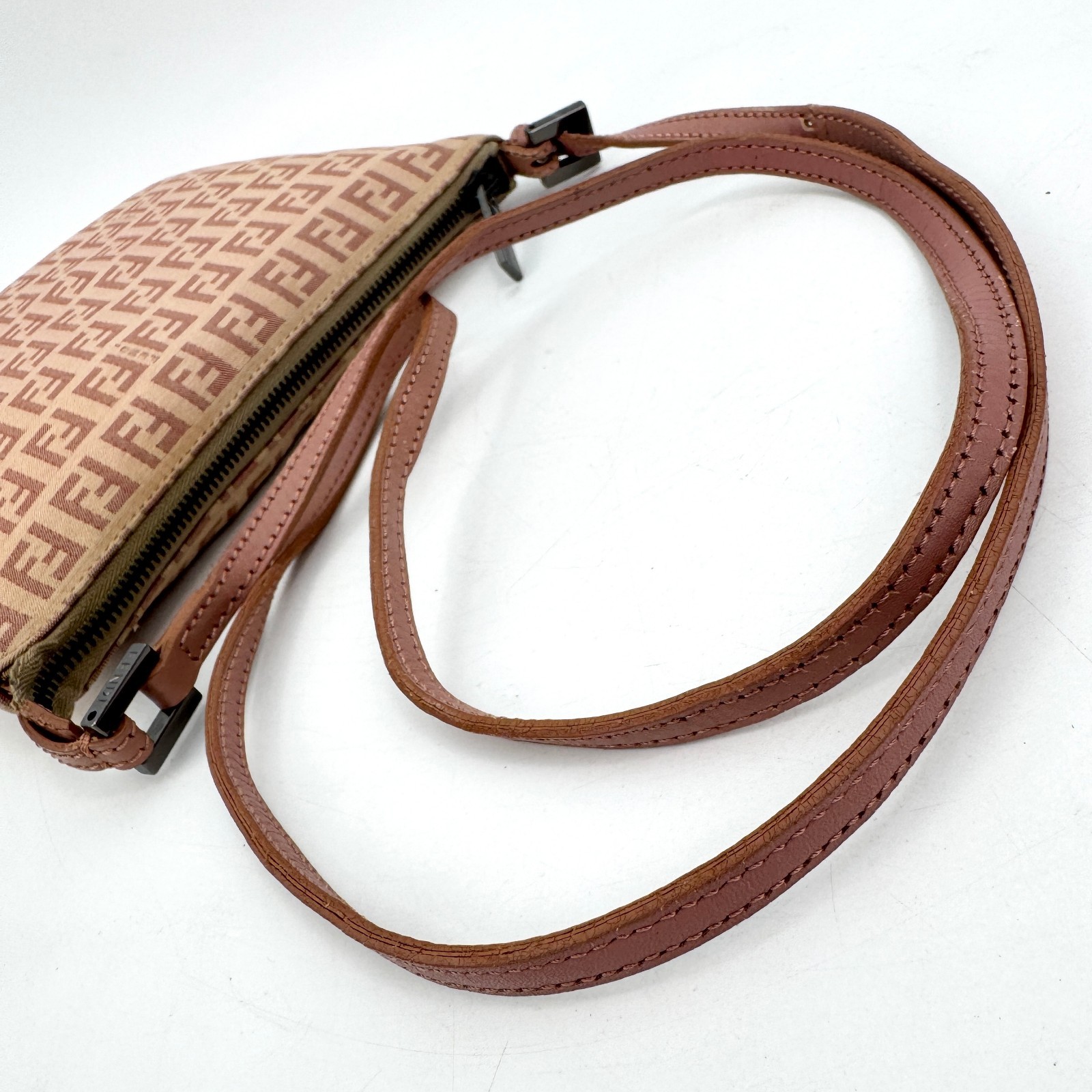 Fendi Shoulder bag Zucchino Canvas Leather Sacoche Pink Zucca Authentic