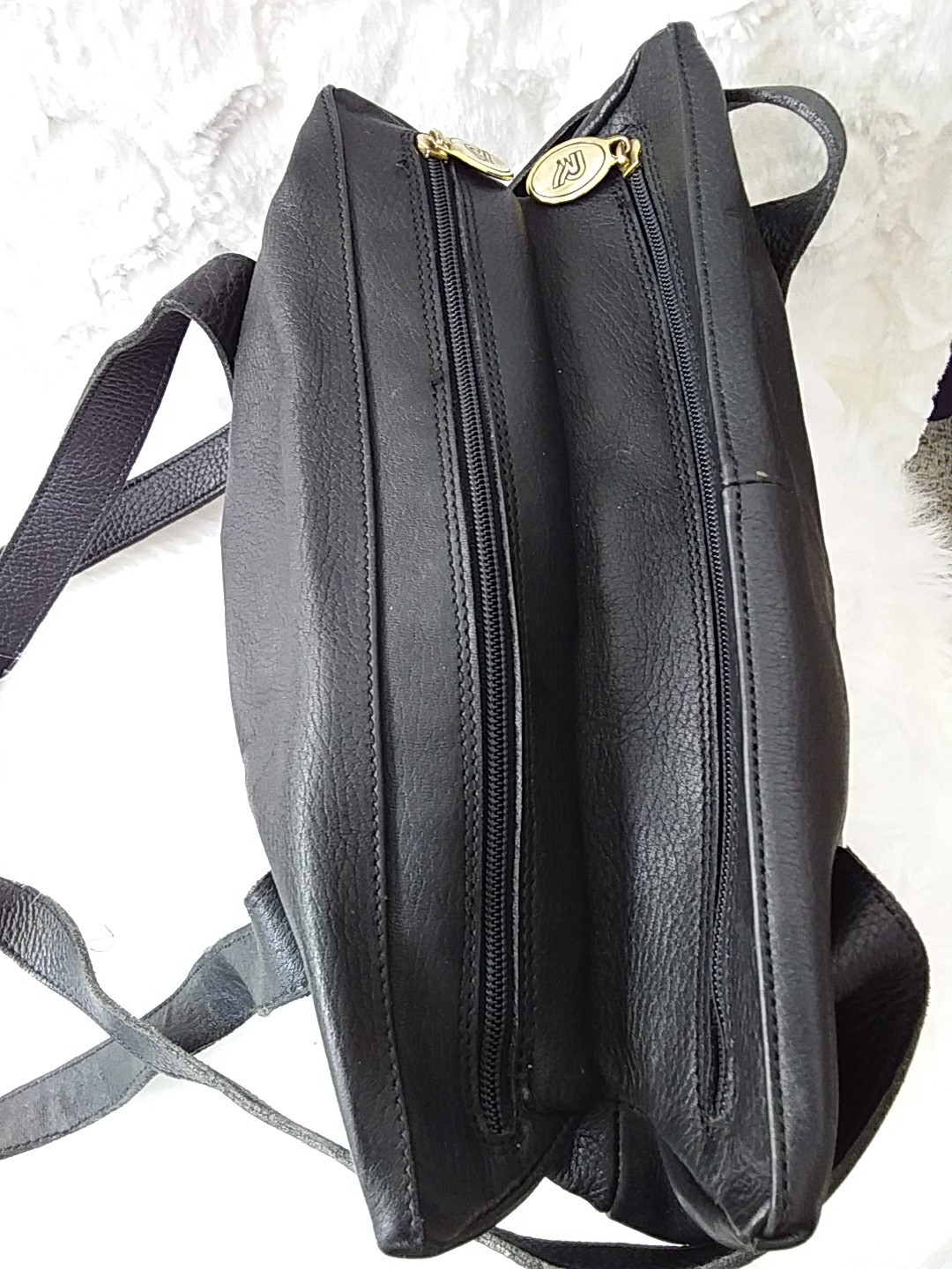 Robert Pietri Womens Handbag