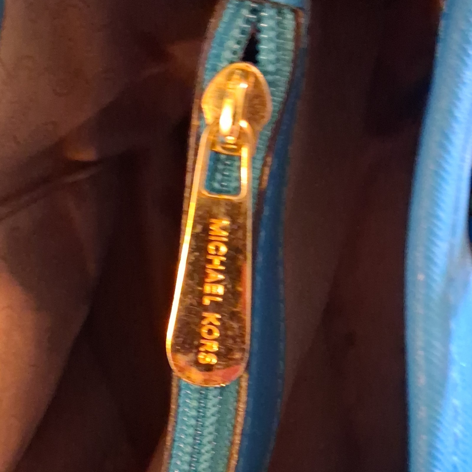 Michael Kors Blue Saffiano Leather Jet Set Travel Top Zip Tote Bag Gold Hardware