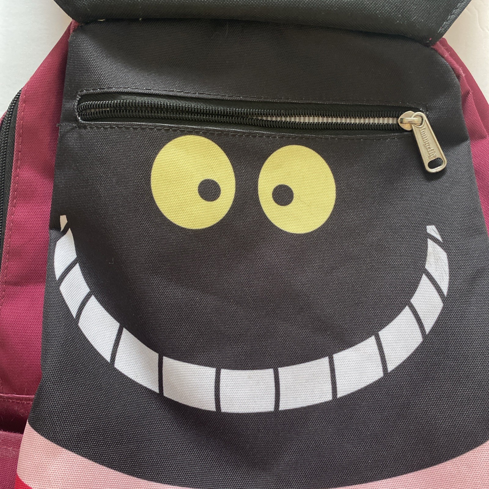 Loungefly Disney Alice in Wonderland Cheshire Cat Nylon Backpack Pink Purp RARE