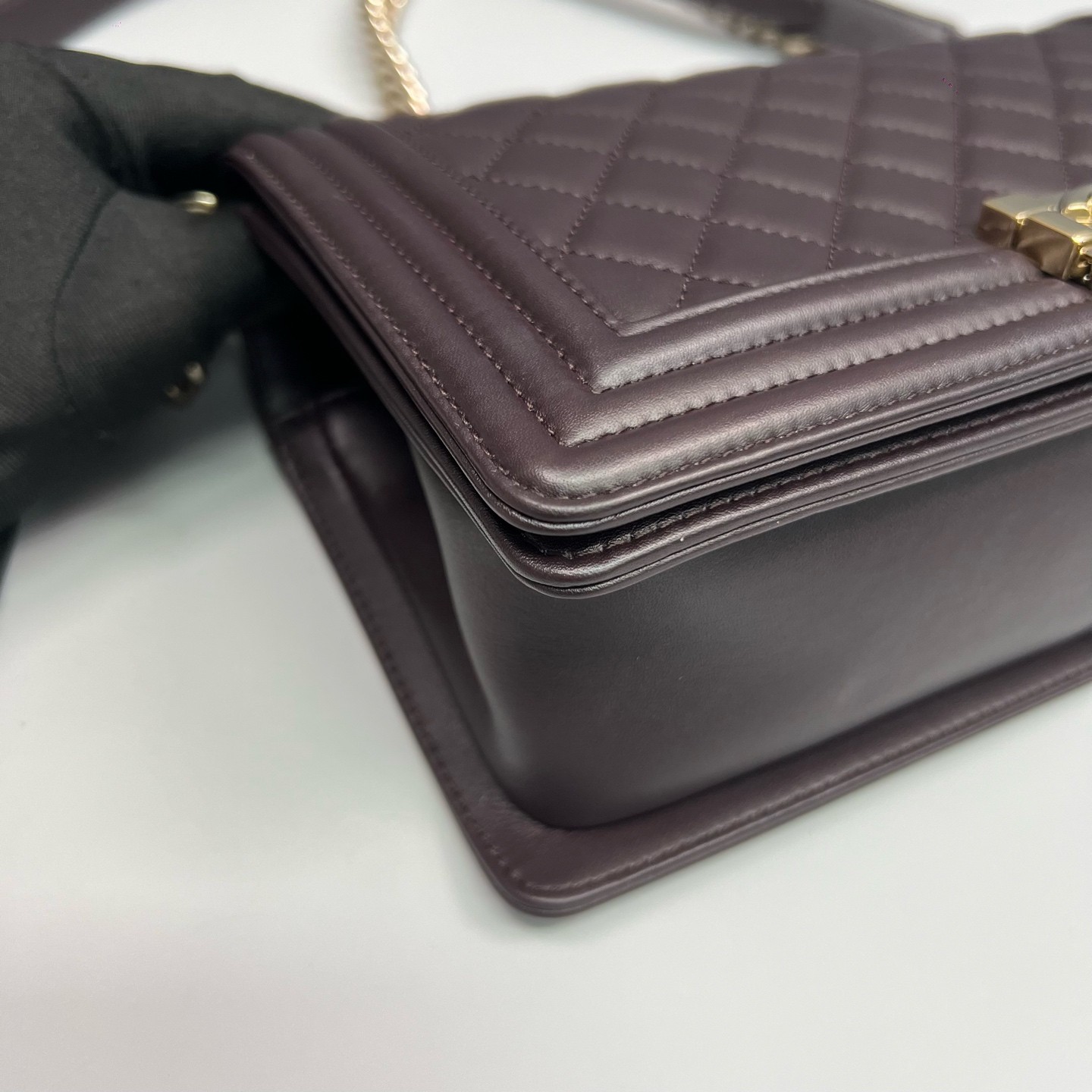 Chanel Le Boy Medium Deep Burgundy Calfskin Crossbody Shoulder Bag Duty Paid
