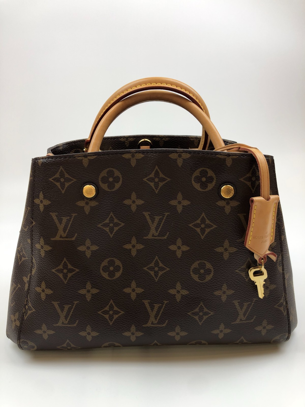 Louis Vuitton Montaigne MM Monogram Canvas Authentic Handbag With Lock