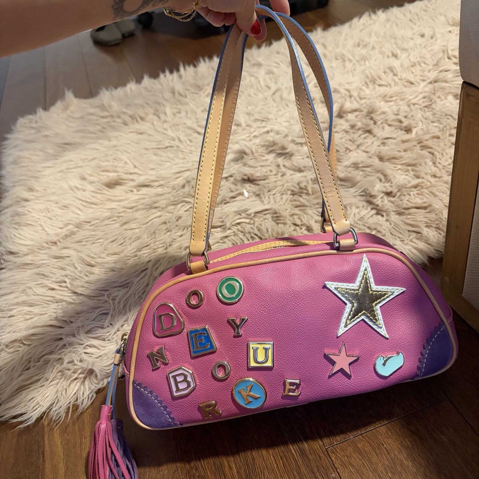 DOONEY & BOURKE Y2K Vintage Lindsay Lohan Pink Leather Charm Barrel Handbag RARE