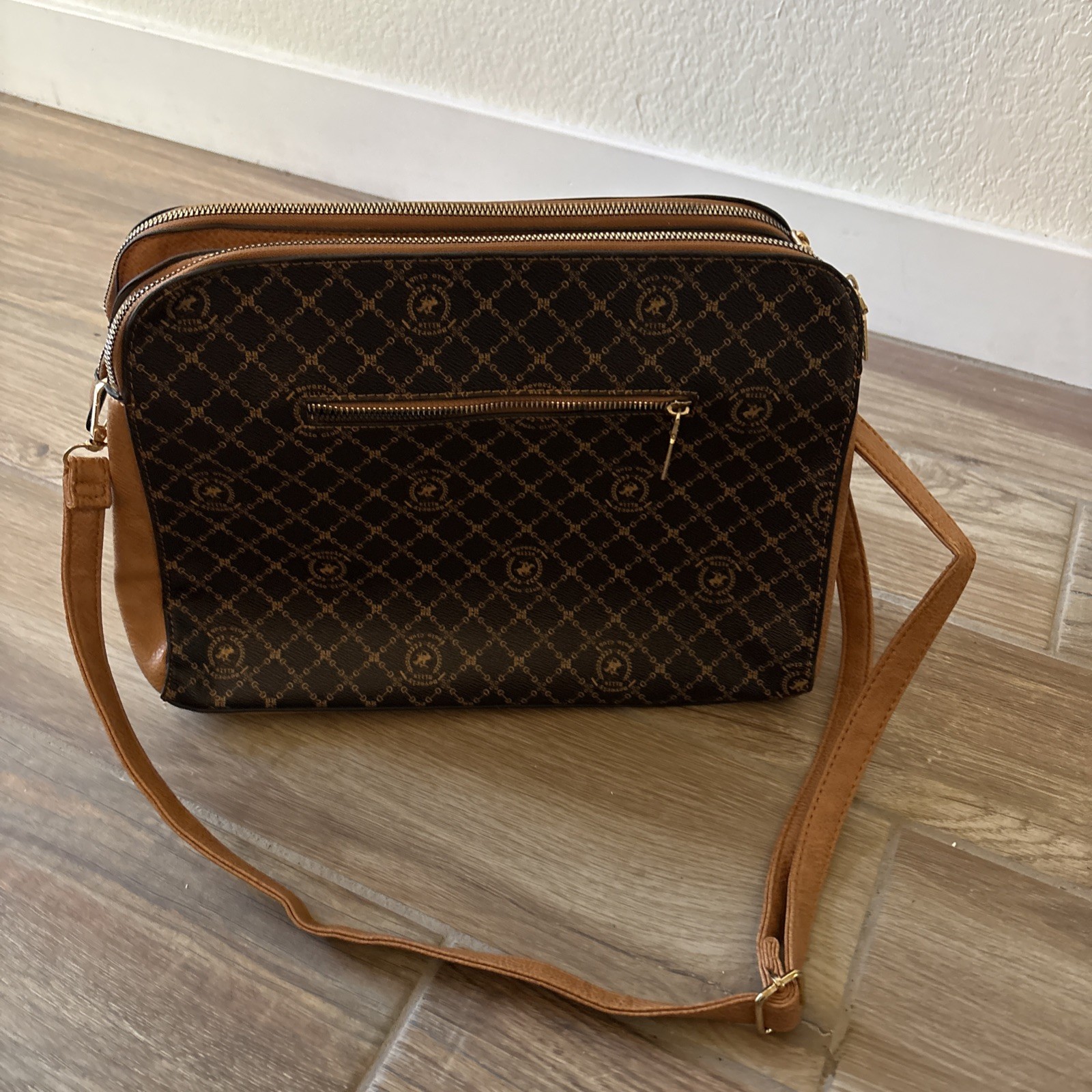 Beverly Hills polo club LARGE purse Browns Horse Player NWOT