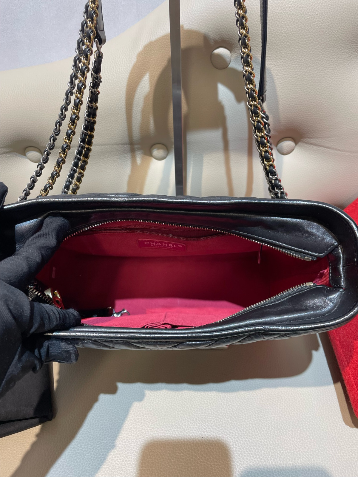 Chanel Gabrielle Black Medium Shoulder Bag (28×21×10) cm