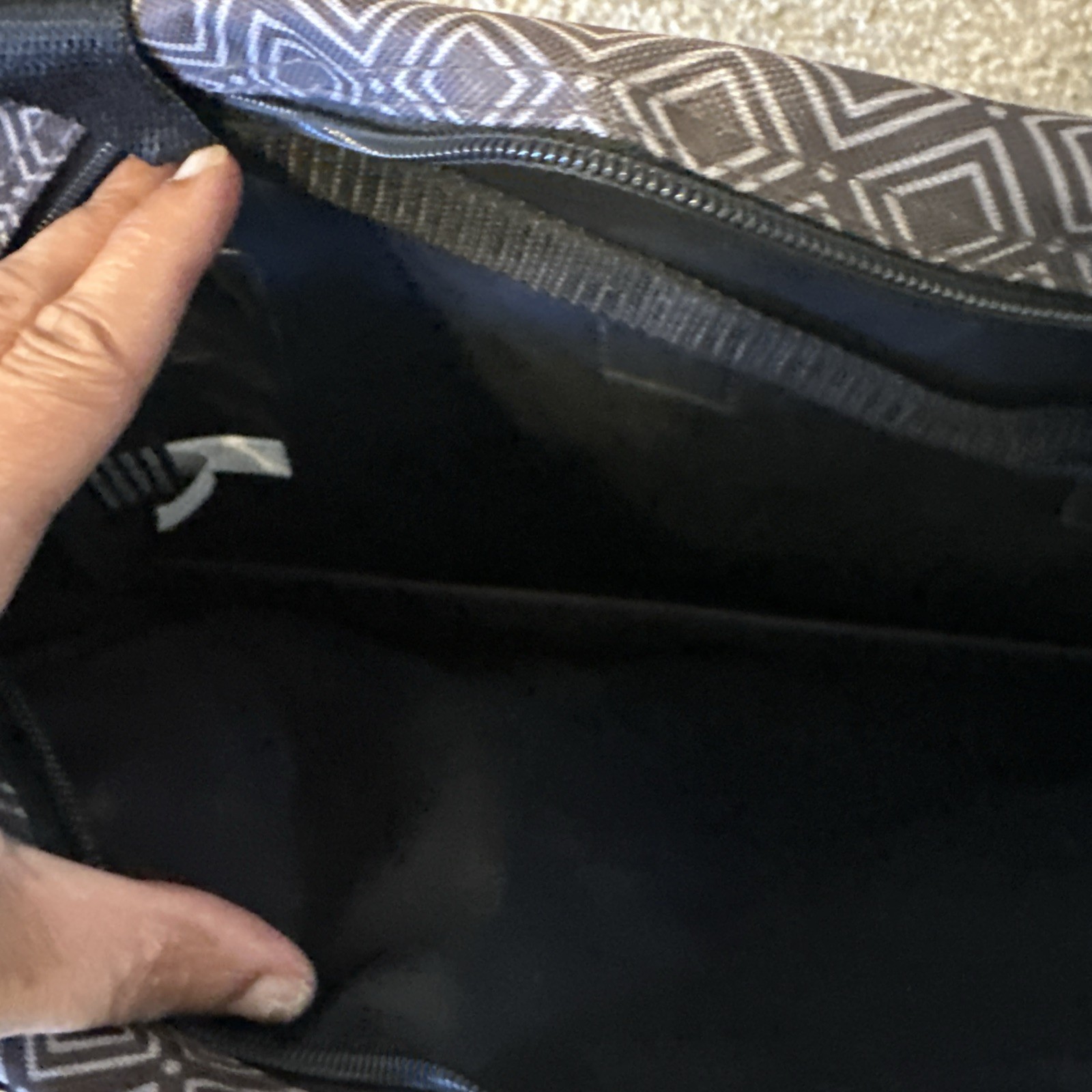 Skyline Bag Travel Shoulder Gray /Black