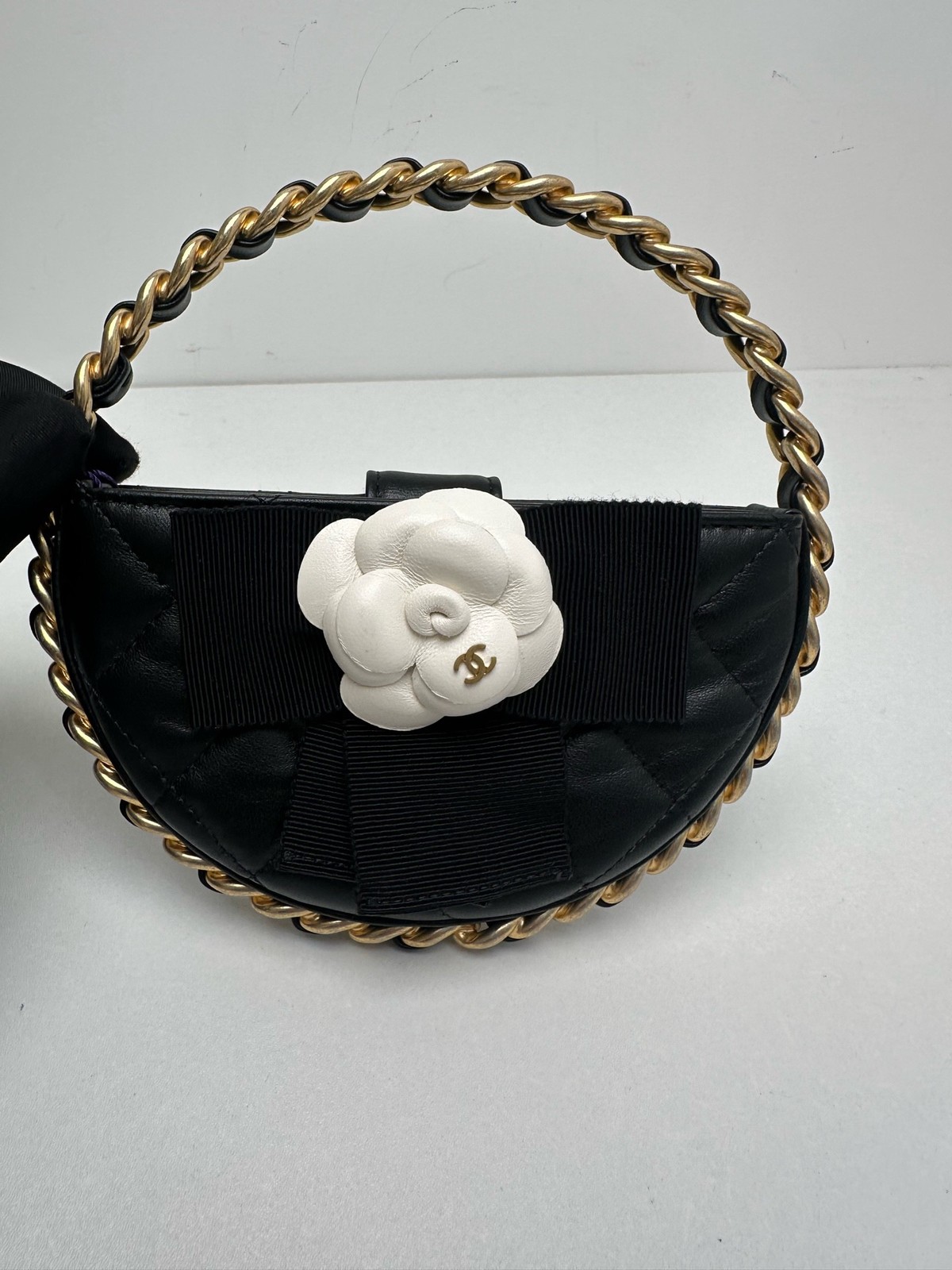 Chanel 23K Runway Camellia Hula Hoop Handbag Black Quilted Lambskin[Duties Paid]