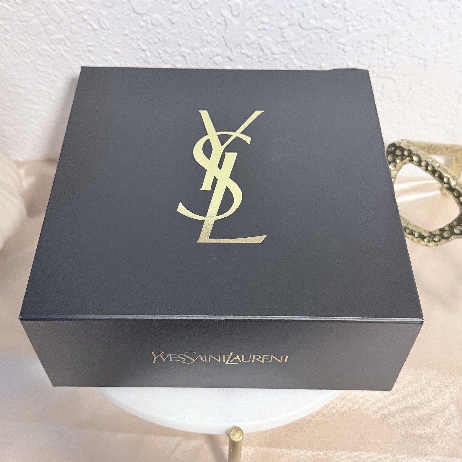 Saint Laurent YSL Kate Velvet with Gold Chain Strap Logo w/ Auth Cert