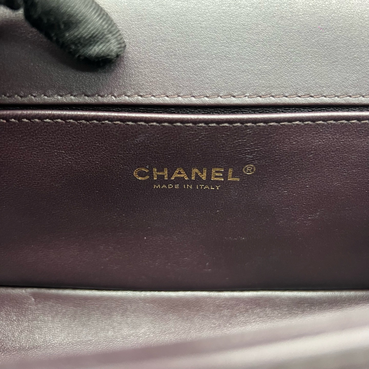 Chanel Le Boy Medium Deep Burgundy Calfskin Crossbody Shoulder Bag Duty Paid