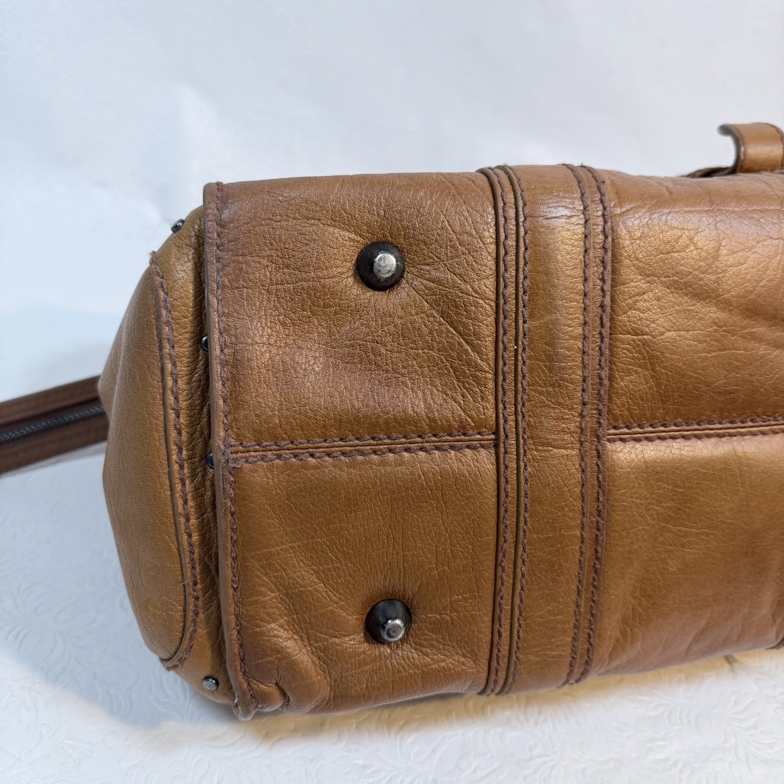 READ Vintage Isabella Fiore Brown Leather Satchel Shoulder Bag Embossed Design
